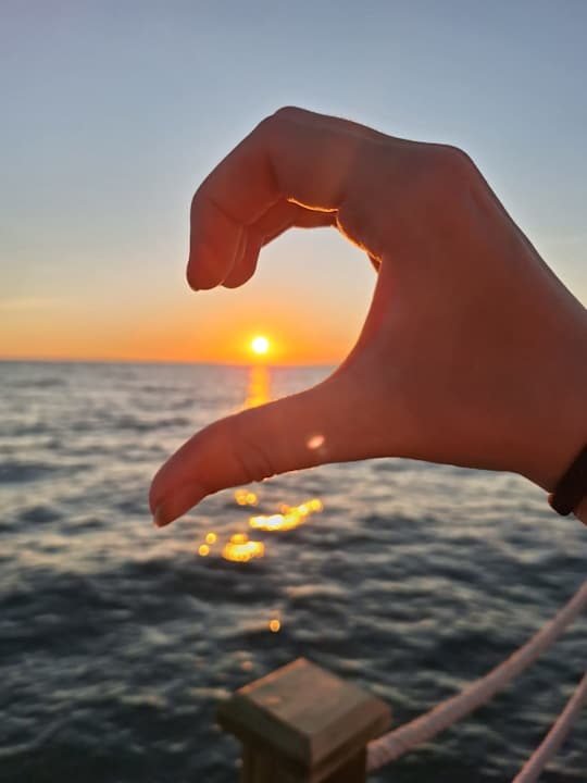 Strand Arum Barut Collection