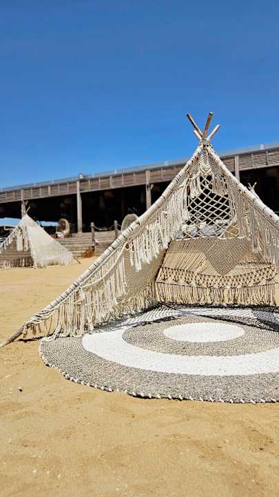 Strand Jacaranda Luxury Resort