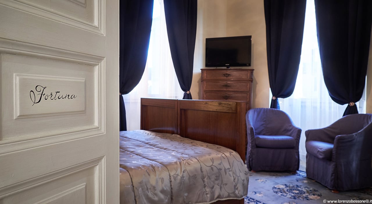 Statilia23 C. Luxury Palace