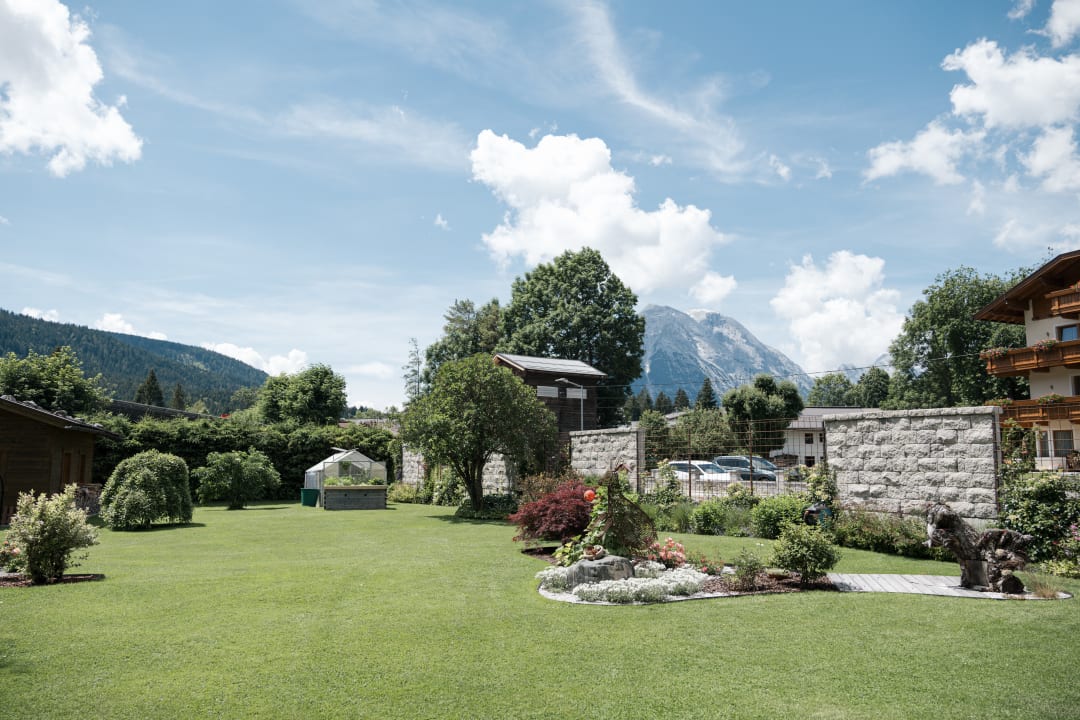 Gartenanlage Landhaus Gemsenblick