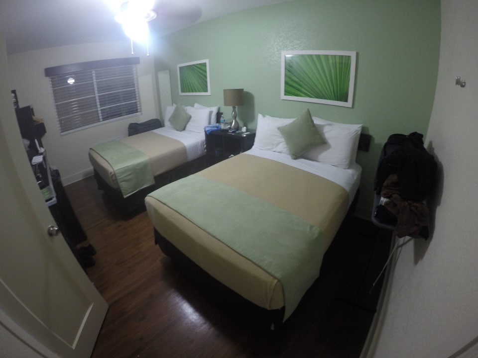 Zimmer 307 The Colony Hotel