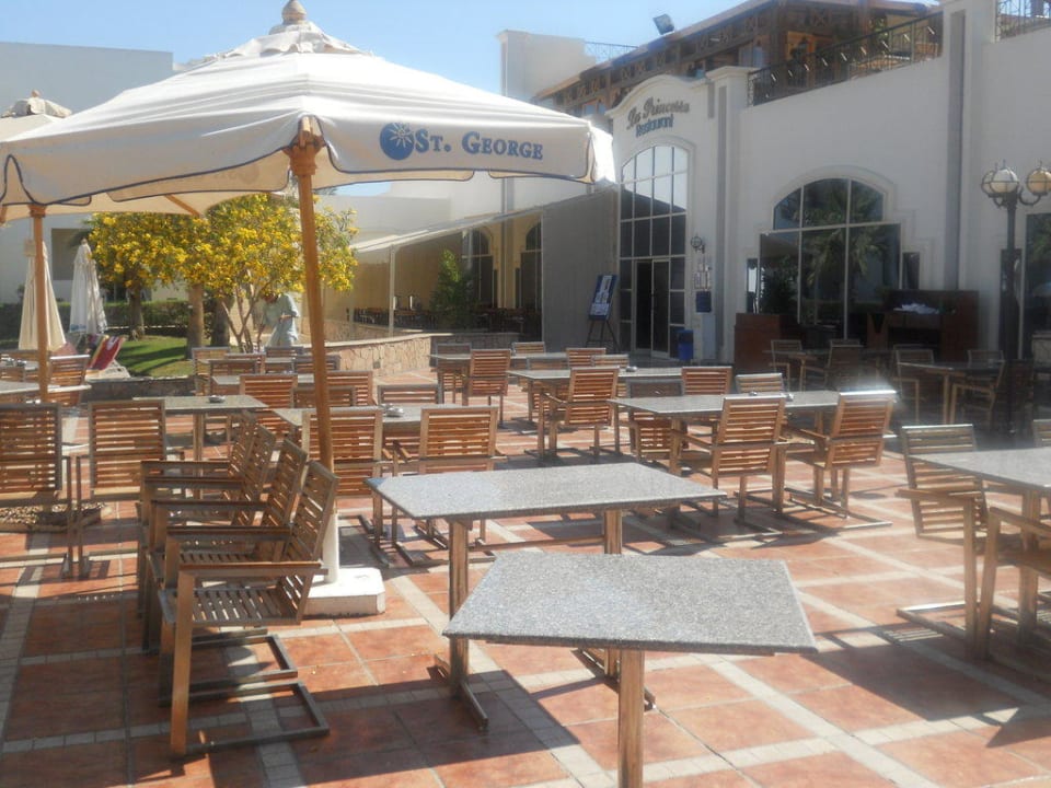 Restaurant-Terrasse Xperience St. George Homestay