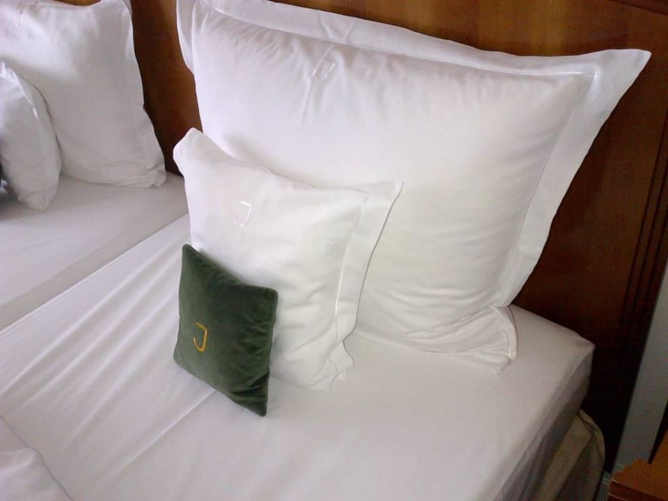 Edel Hotel Louis C. Jacob