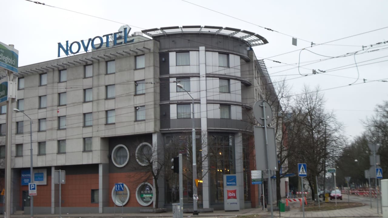 Hotel von außen Hotel Novotel Szczecin