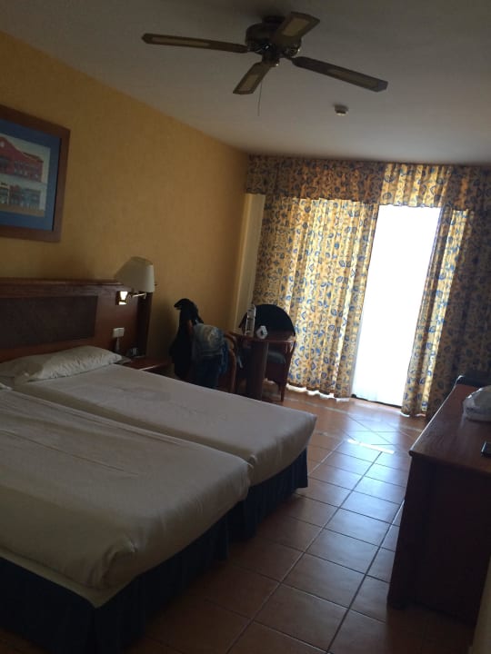 Zimmer Bahia Principe Sunlight Costa Adeje