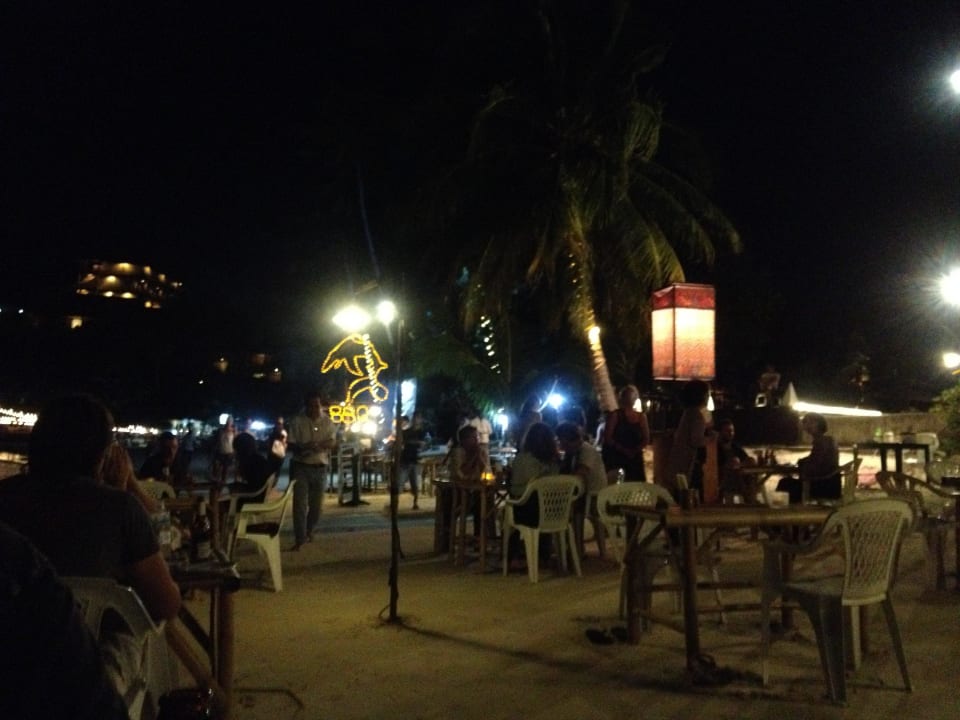 Barbecue am Strand Long Bay Resort Koh Phangan