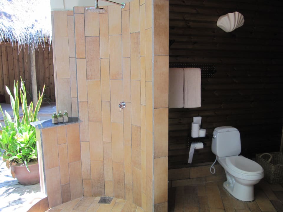 Halboffenes Badezimmer Komandoo Island Resort & Spa - Adults only
