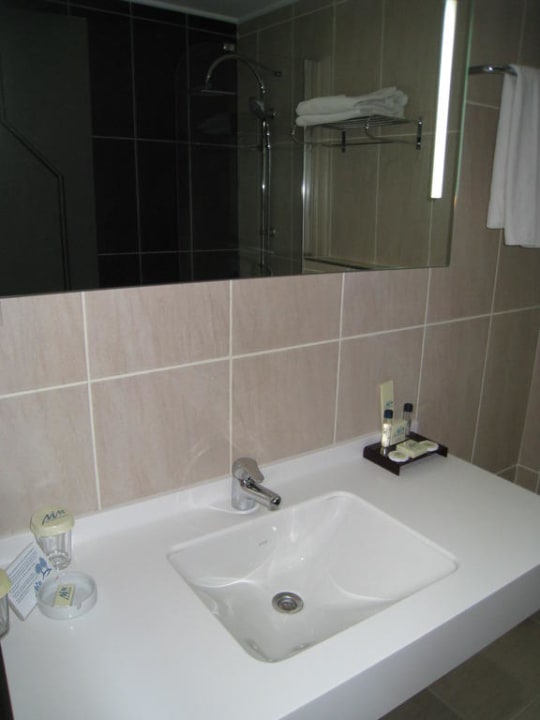 Großes Waschbecken Hotel Mim Inter