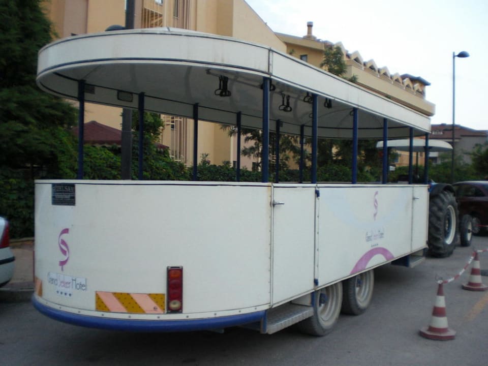 Ab zum Strand Grand Seker Hotel