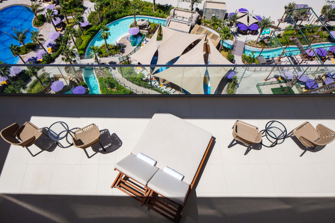 Ausblick Centara Mirage Beach Resort Dubai - A World of Family Fun