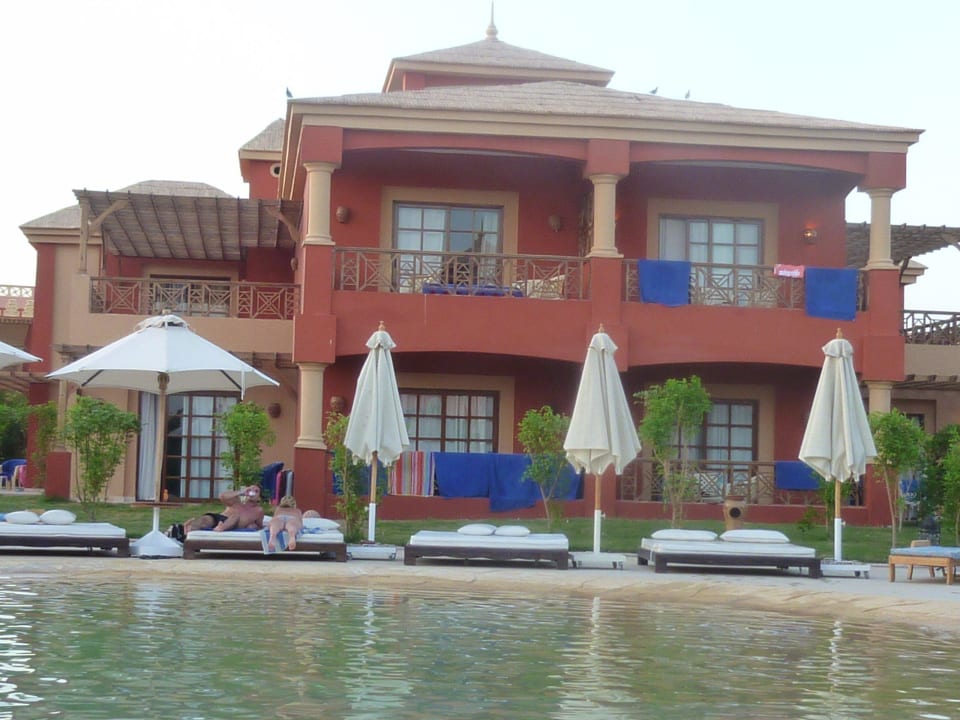 Pool im "deutschen" Dorf Pickalbatros Alf Leila Wa Leila Resort - Neverland Hurghada