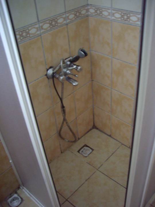 Dusch Hotel Kleopatra Alis