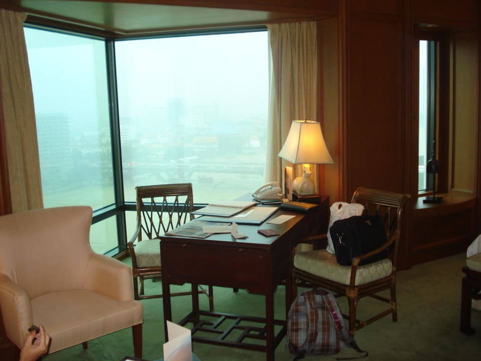 Schreibtisch Hotel The Peninsula Bangkok