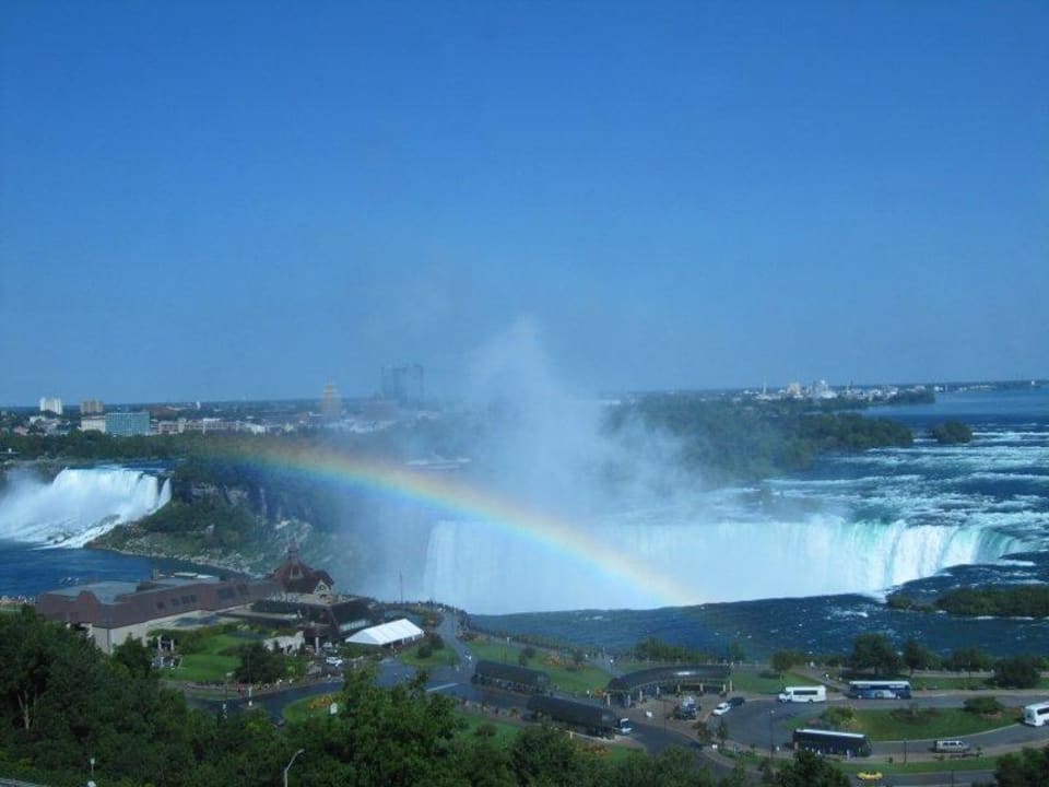 Ausblick vom Zimmer im 9. Stock Niagara Falls Marriott On The Falls Hotel