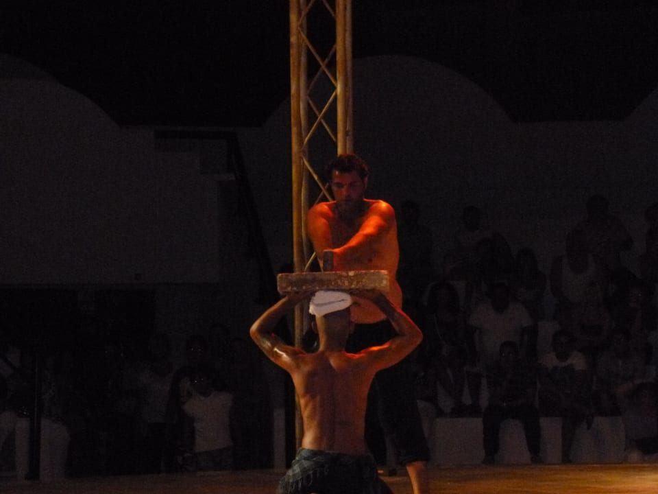 Fakir Show Oct. 2012 Sentido Caribbean World Soma Bay