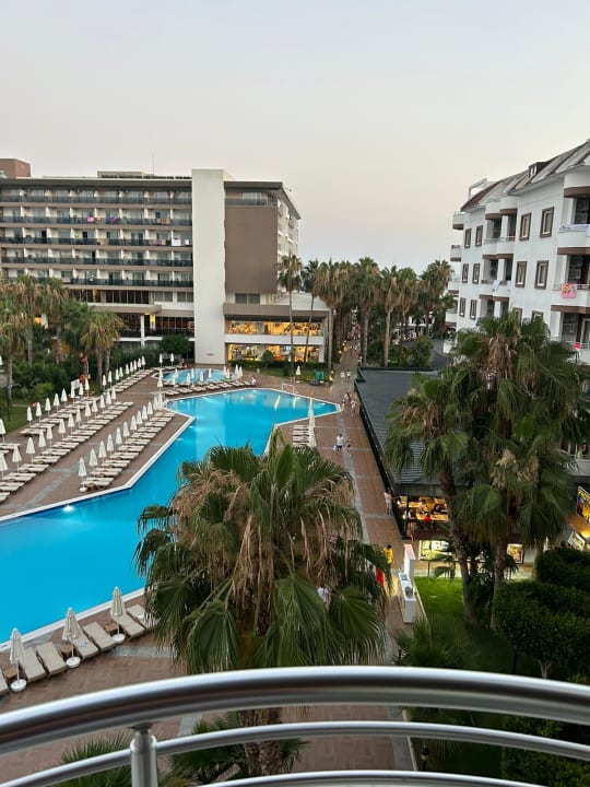 Ausblick Hotel Royal Garden Beach