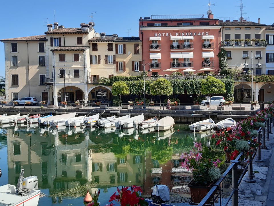 Außenansicht Hotel Piroscafo