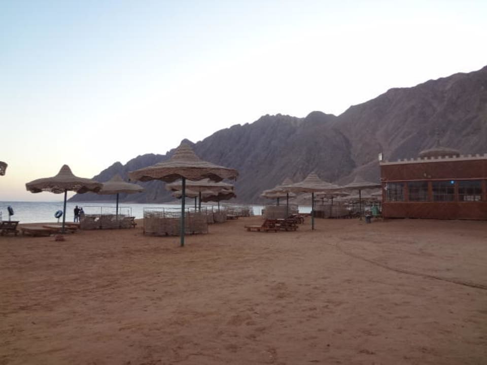 Strand am späten Nachmittag Happy Life Village