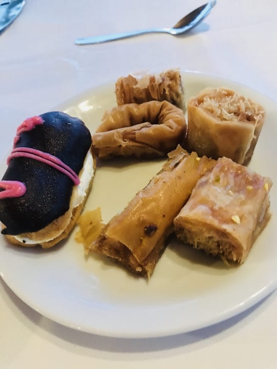 Gastro HARPIN Happy Days Beach Hotel