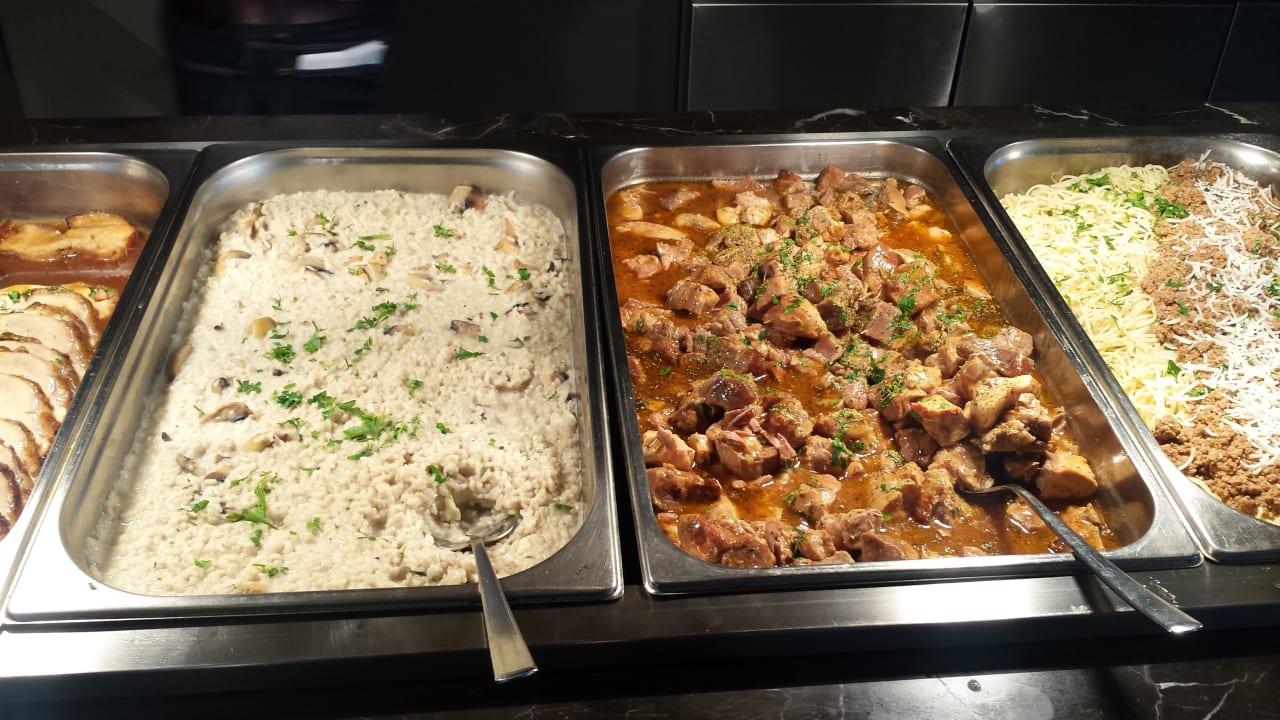 Restaurant Evilion Sea & Sun Hotel