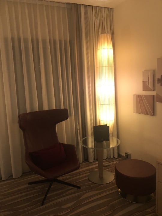 Zimmer Hilton Frankfurt Airport