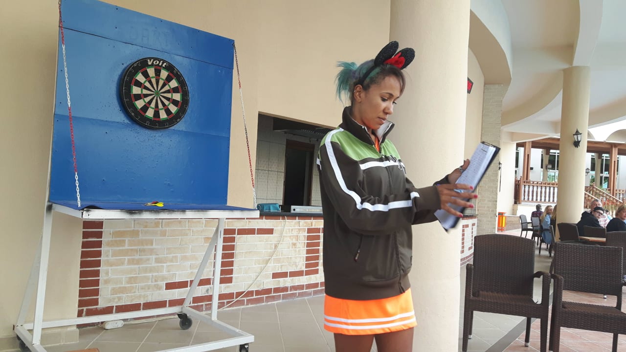 Dart mit Sam, klaaatschen Well Palace Side