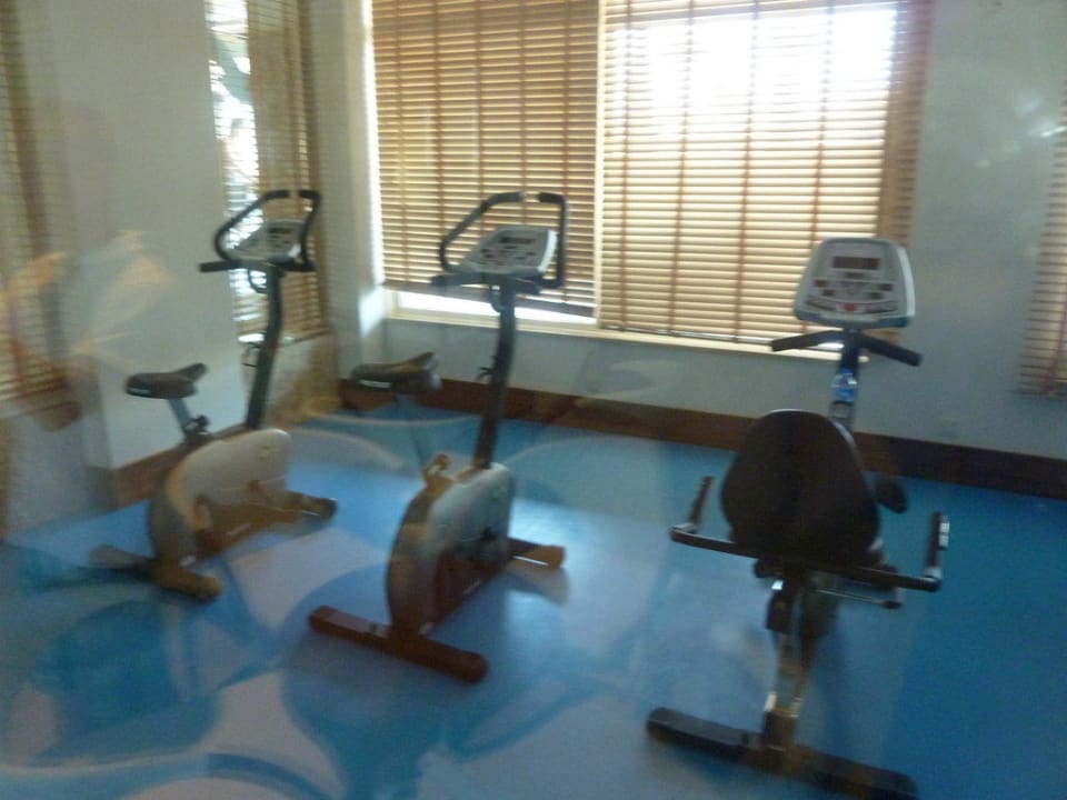 Gym Side Crown Palace
