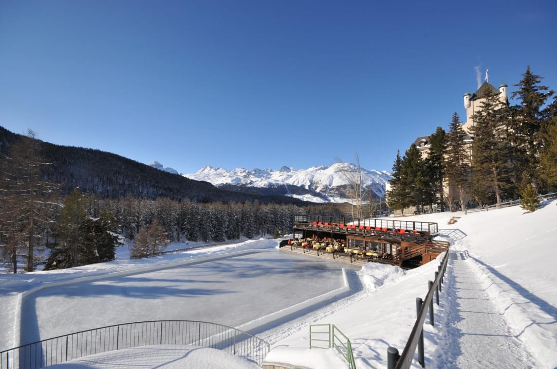 Eisplatz Grand Hotel Kronenhof Pontresina