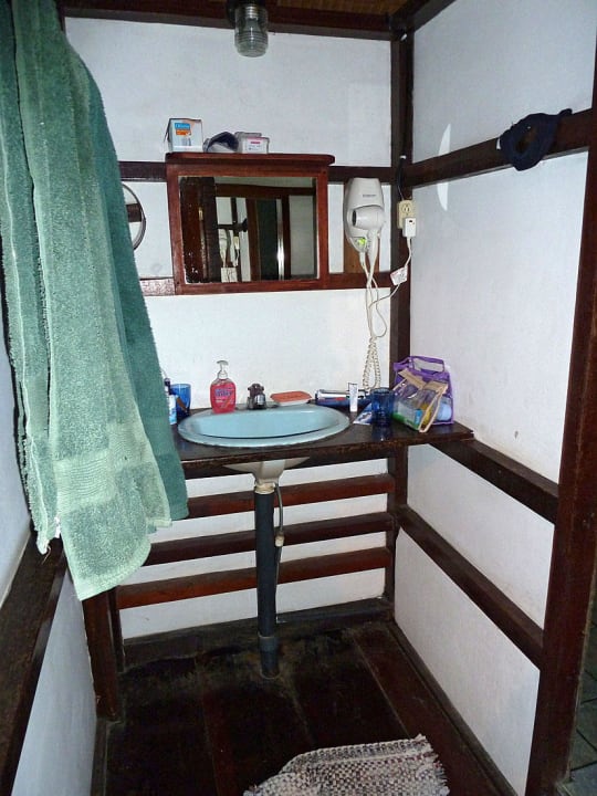 Das Bad mit Fön Hotel Coco Loco Lodge