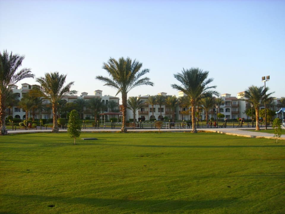 Schöne Gartenanlage Pickalbatros Dana Beach Resort - Hurghada