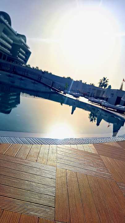 Pool Rubi Platinum Sign