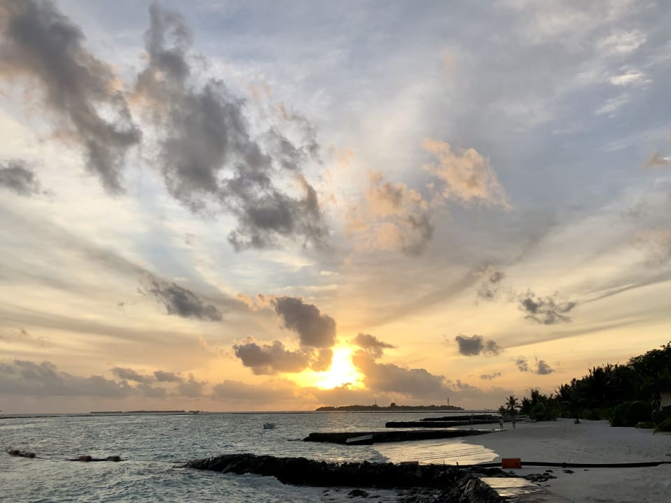 Strand Adaaran Select Meedhupparu Island Resort - Premium All Inclusive