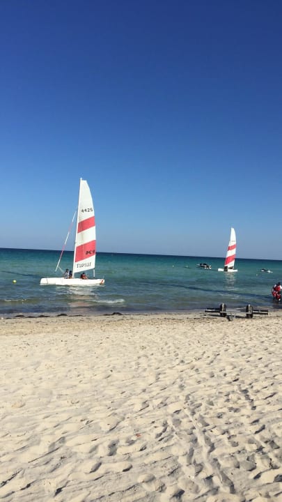 Katamaran ROBINSON DJERBA BAHIYA