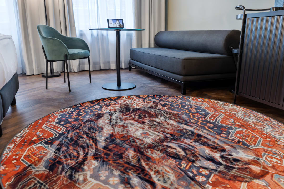 Zimmer Hotel Astoria Vienna, Curio Collection by Hilton