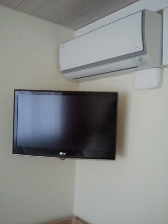 Fernseh mit Klimacenter Fred Hotel Leonhardstrasse | Self Check-in