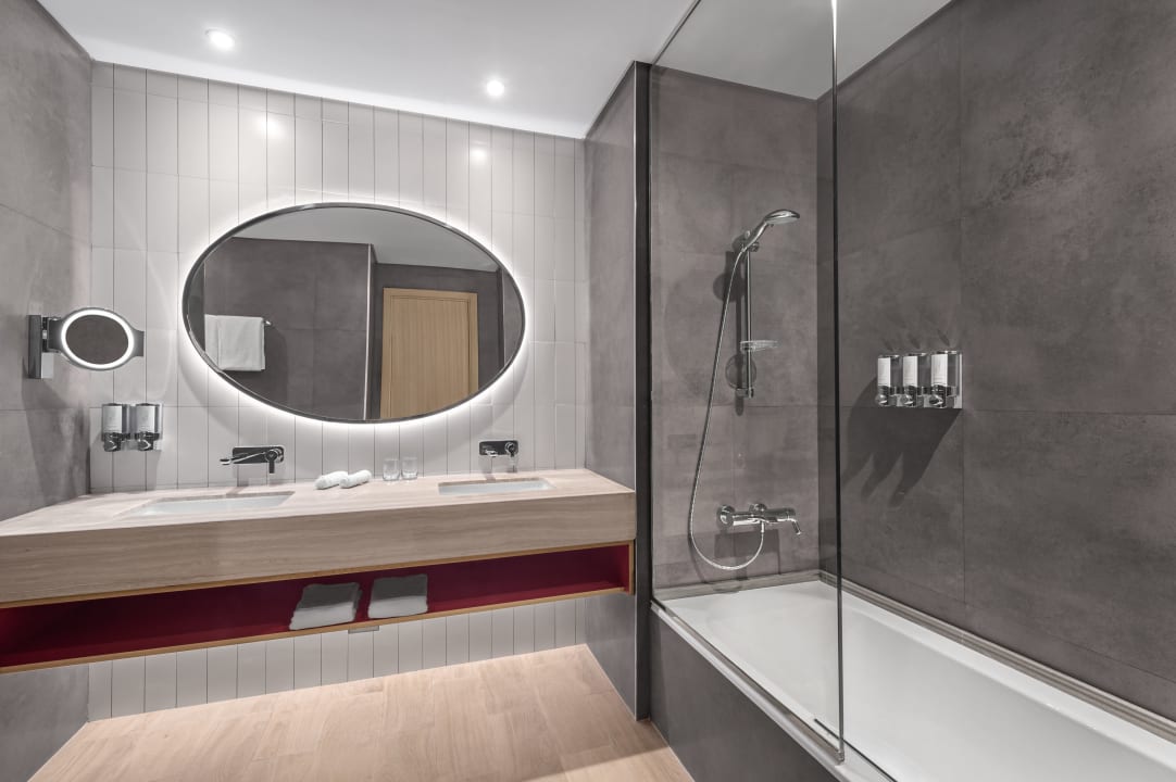 Zimmer Hampton by Hilton Marjan Island