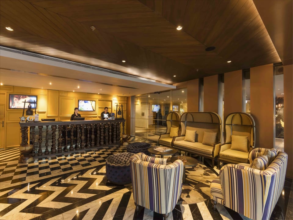 Lobby Maitria Hotel Sukhumvit 18 Bangkok - A Chatrium Collection