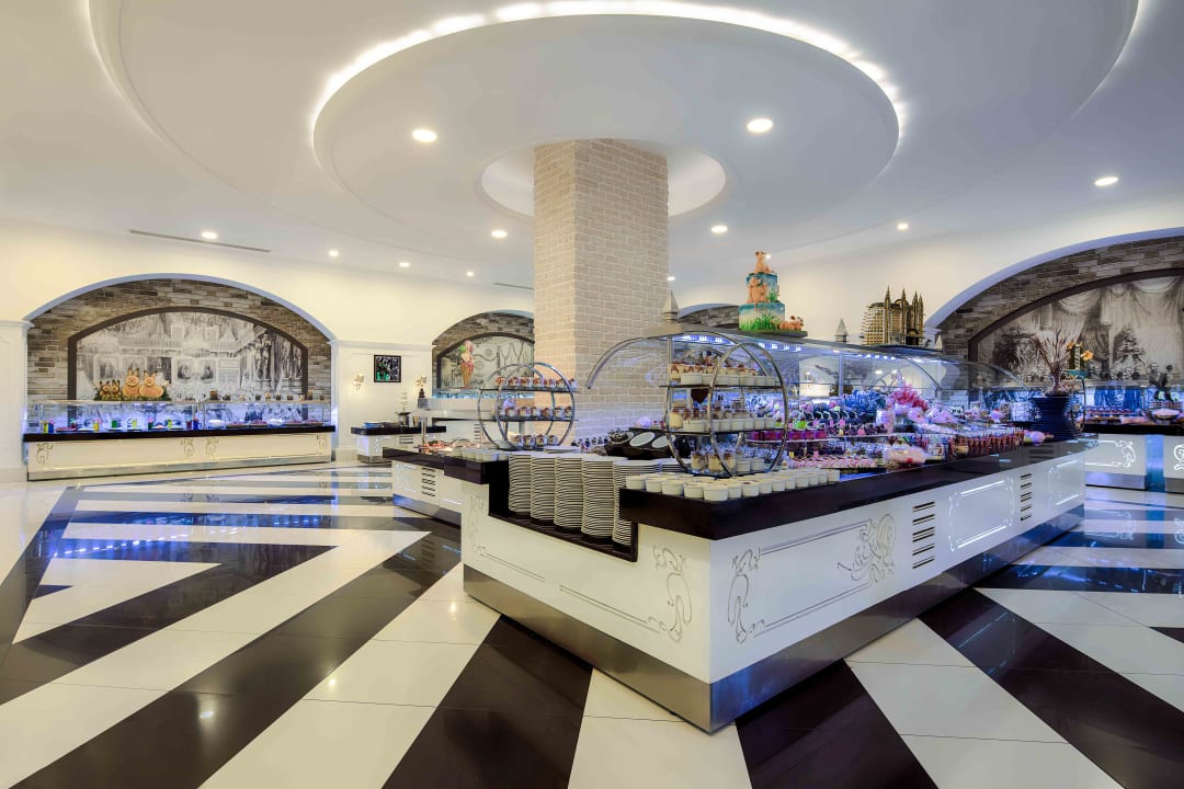 Gastro Hotel Delphin Imperial