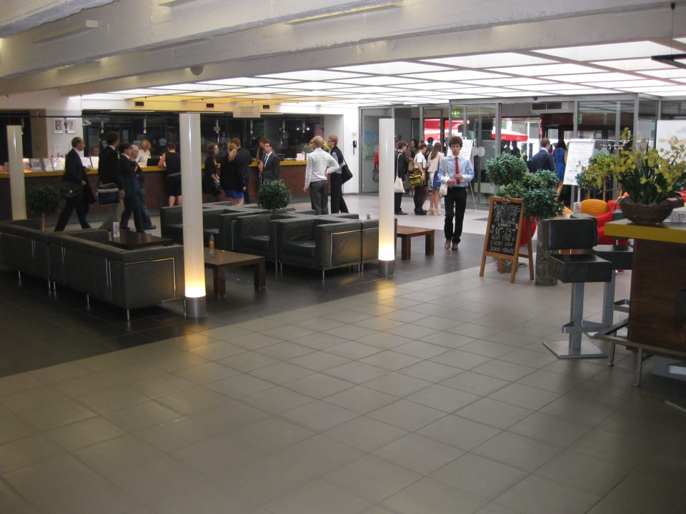 An der Rezeption Hotel Pirita Top Spa