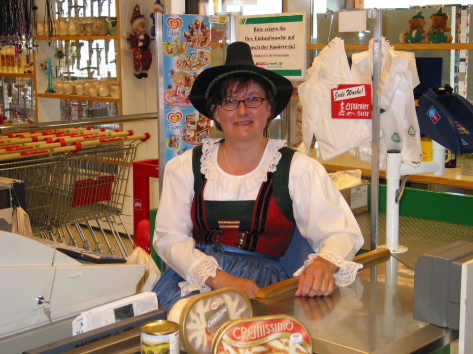 Im Haus unser Spar-Markt Ferienhaus Pension Prünster