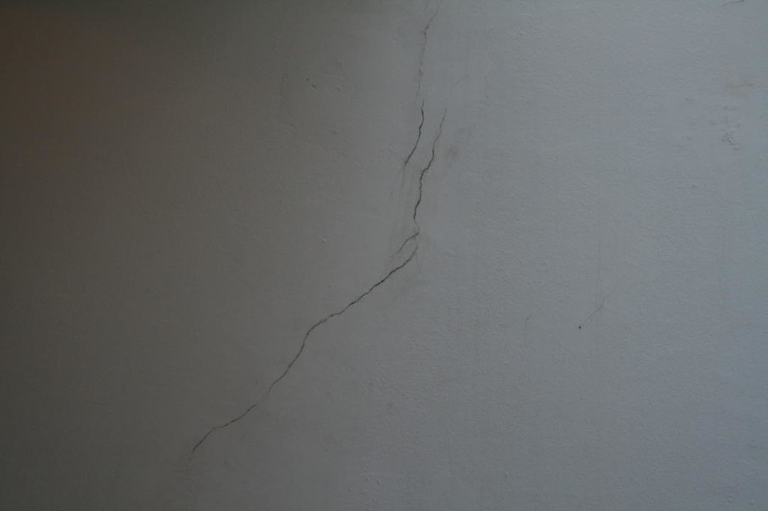 Wandrisse am Ausgangsbereich zum Park Rivijera Villen & Dependance Flora & Madera