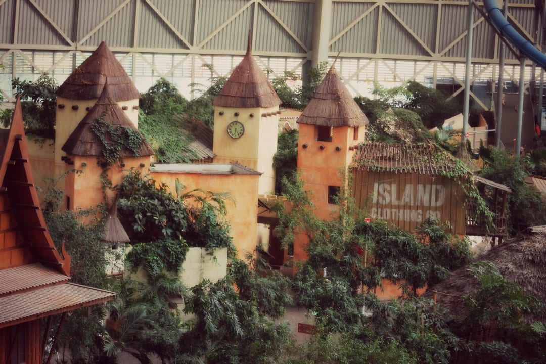 Hotel Tropical Islands Resort