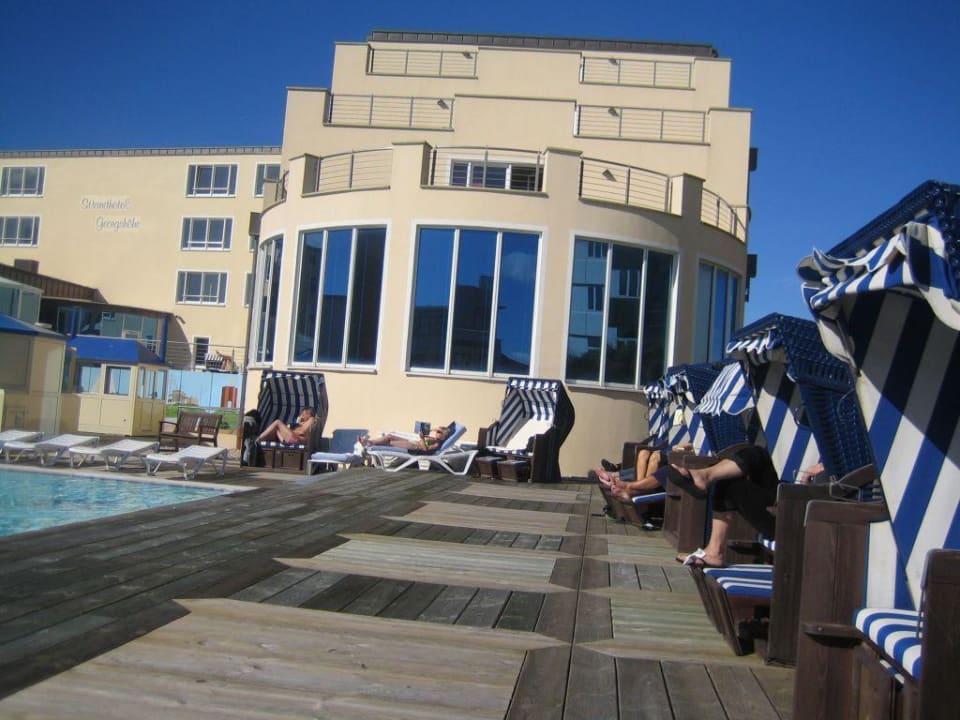 Pool im Innenbereich Strandhotel Georgshöhe