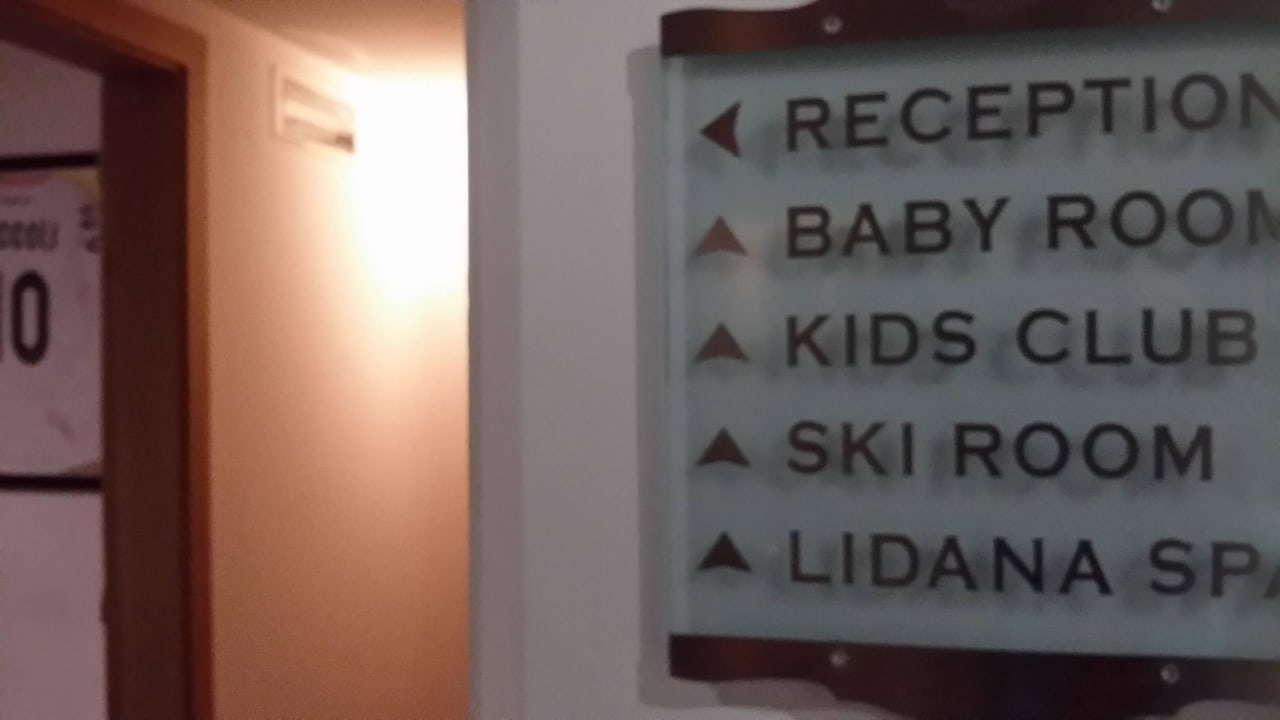 Przejście do atrakcji Hotel Biancaneve