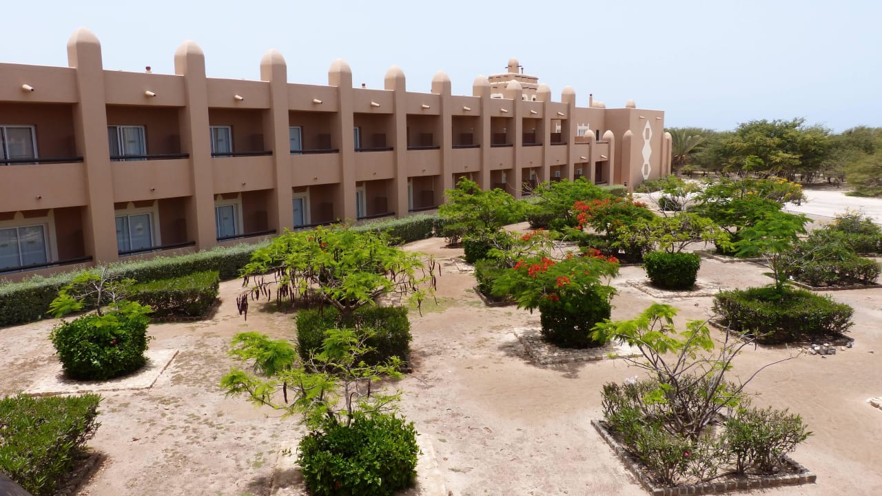 Blick vom Balkon in den Innenhof Zimmer 10140 Hotel Riu Funana