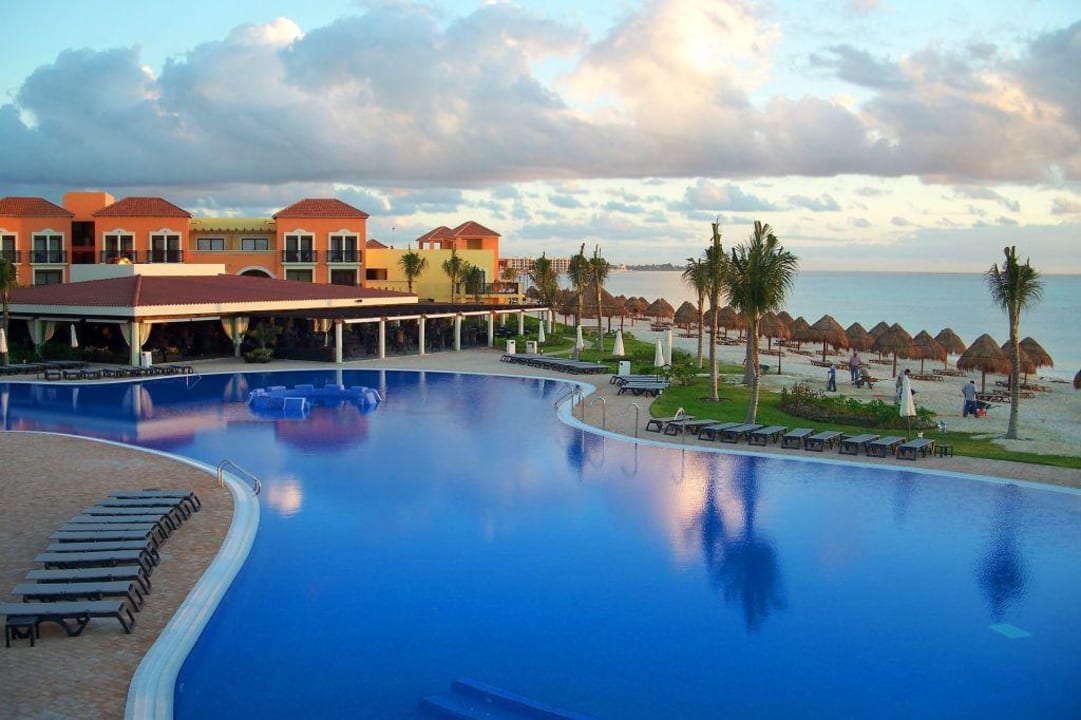 Pool Ocean Coral & Turquesa by H10