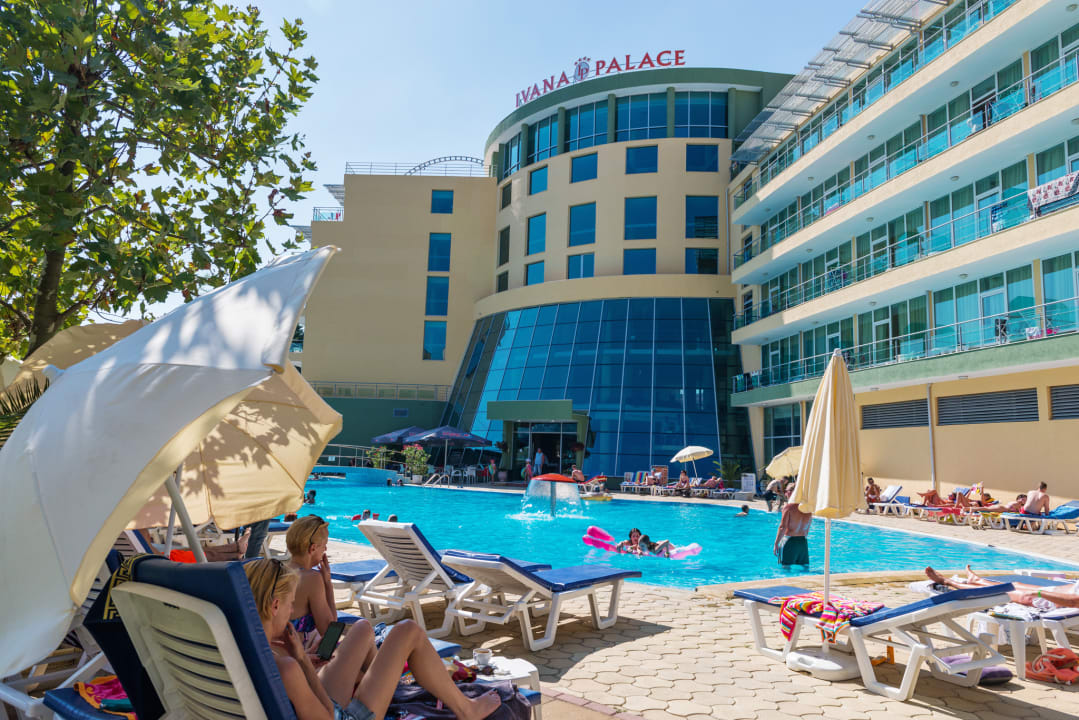 Außenansicht Hotel Ivana Palace