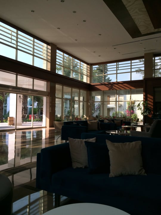 Kanapy w lobby Sherwood Exclusive Kemer