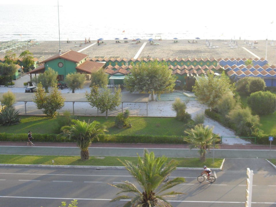 Aussicht auf den Strand Hotel Il Negresco