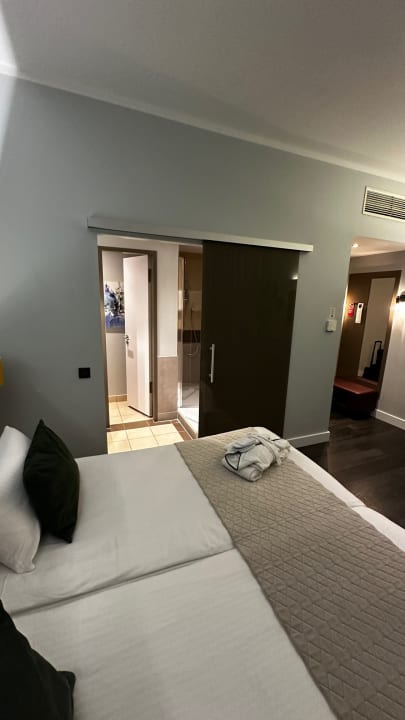 Zimmer Leonardo Royal Hotel Berlin Alexanderplatz